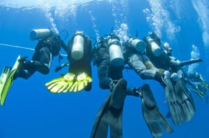 On optimizing the safety stop for recreational dives